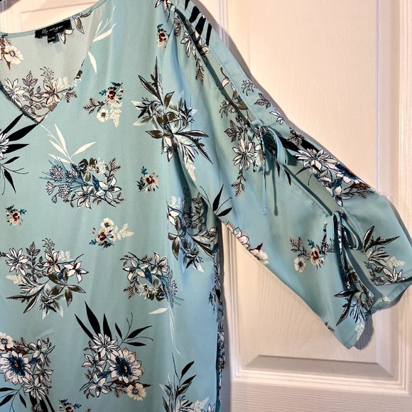 Lily Morgan, teal, floral, loose blouse - Picture 3 of 5